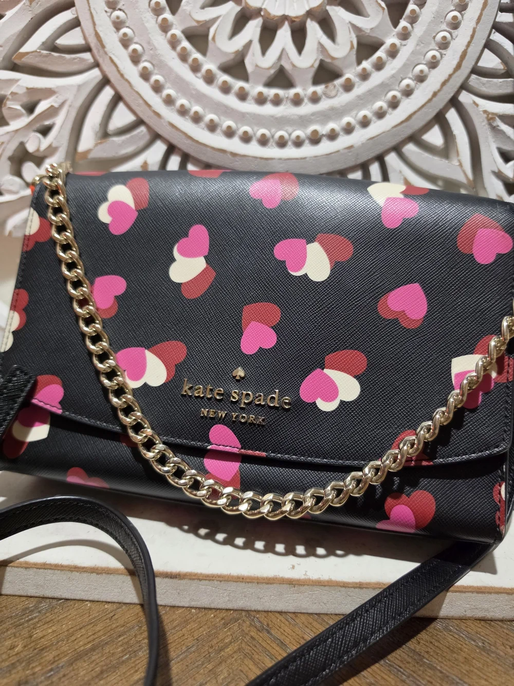 Kate Spade New York Heart Print Crossbody Purse | Black Multi | Gold Chain Strap